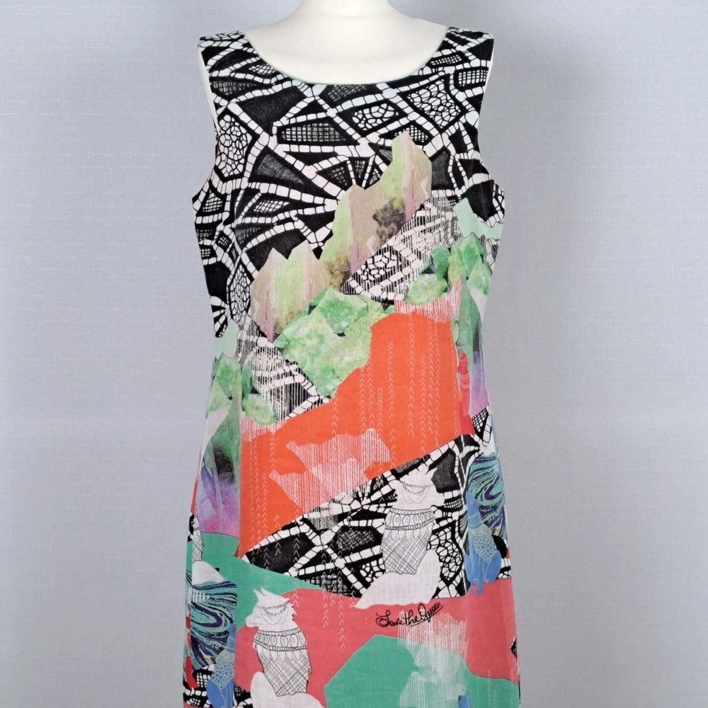 Save The Queen. Linen  Dress